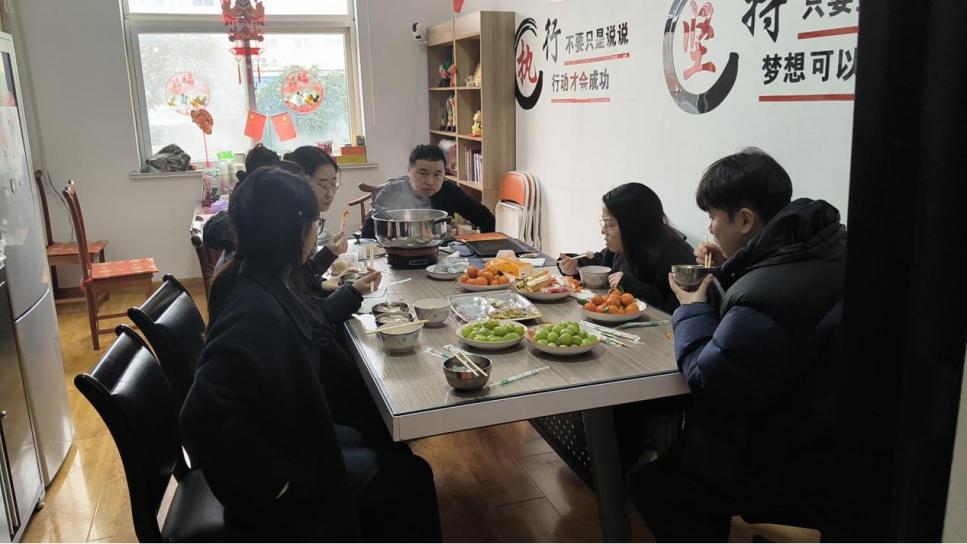 Tamis at Pagkakaisa: Ang ZMJ Packaging Team ay Magkasamang Ipinagdiriwang ang Lantern Festival