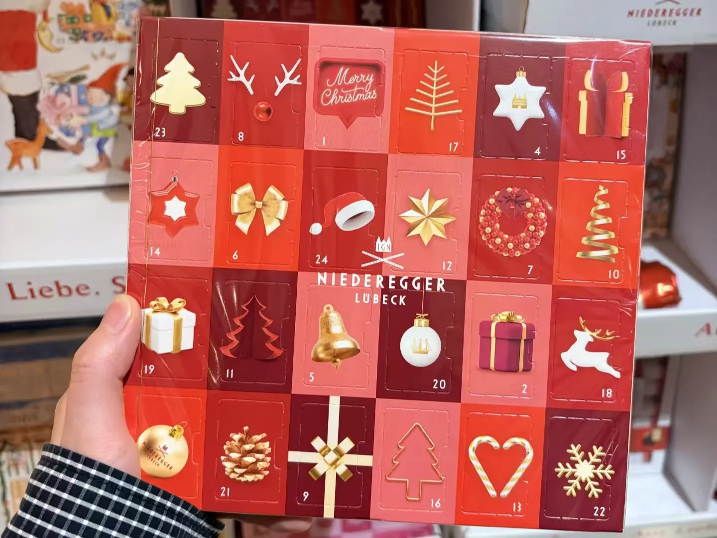 Ang kakaibang halaga ng papel na Christmas gift blind box