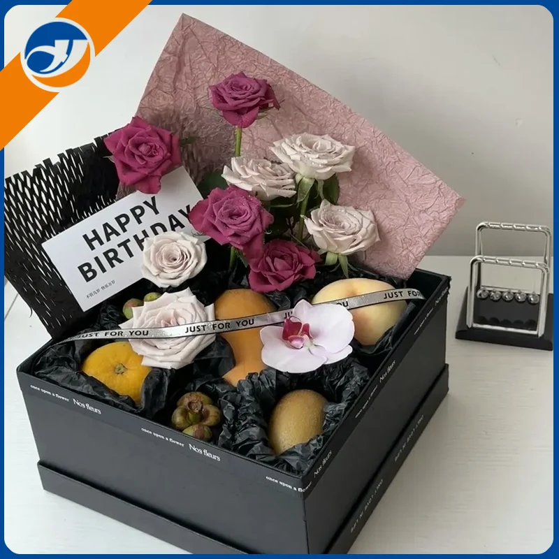 Mga naka -istilong kahon ng regalo ng prutas
